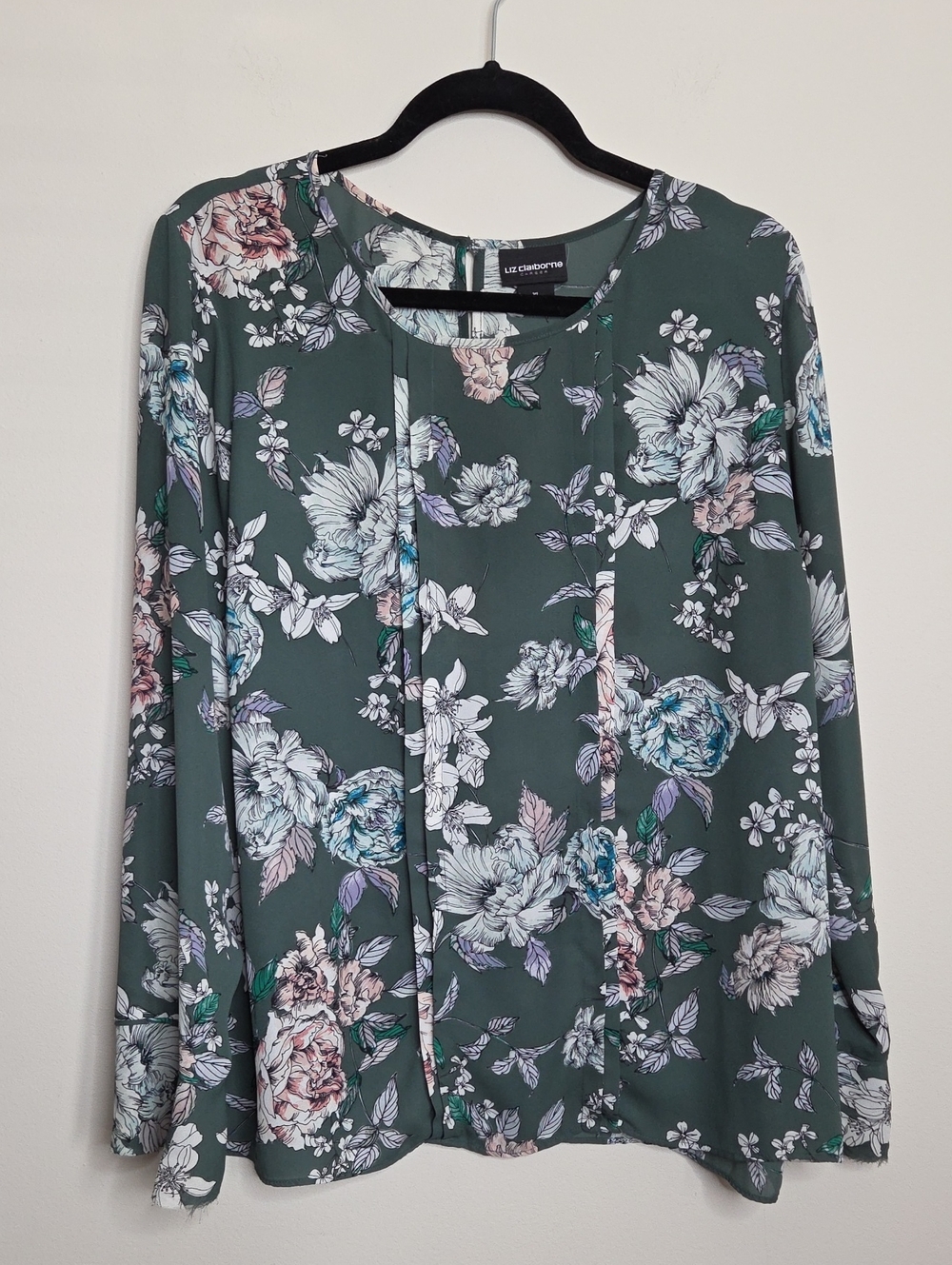 Liz Claiborne Dark Green Floral Pintuck Blouse